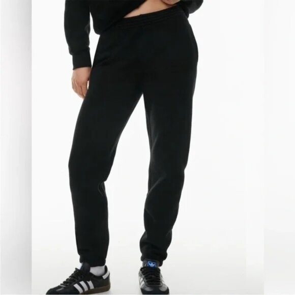 Aritzia TNA Sweatfleece Cozy Fleece Perfect Fit Black Jogger Sweatpants 2XS XXS - Picture 1 of 8